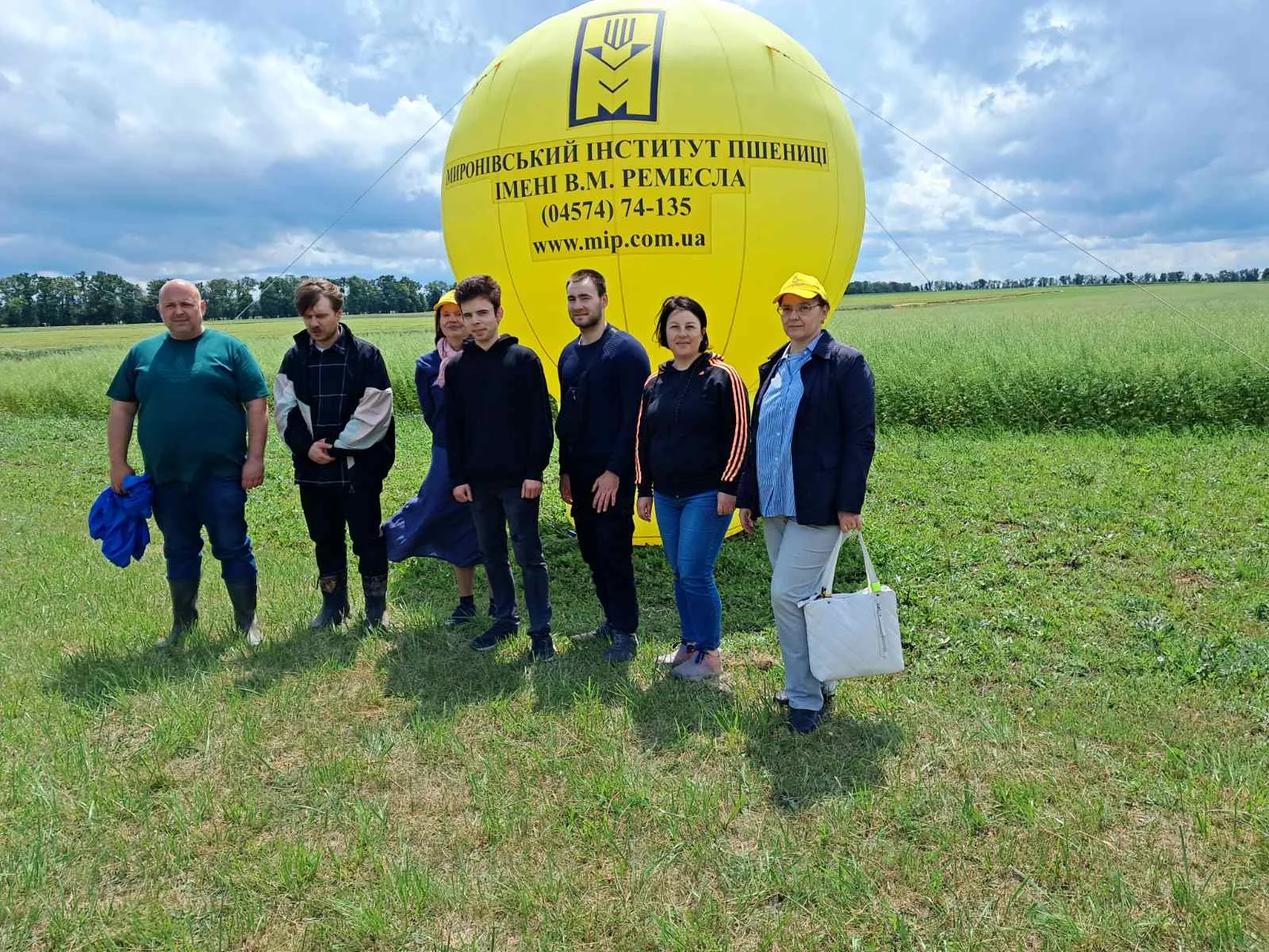 Участь співробітників та здобувачів у Всеукраїнському Дні поля — Дні пшениці!